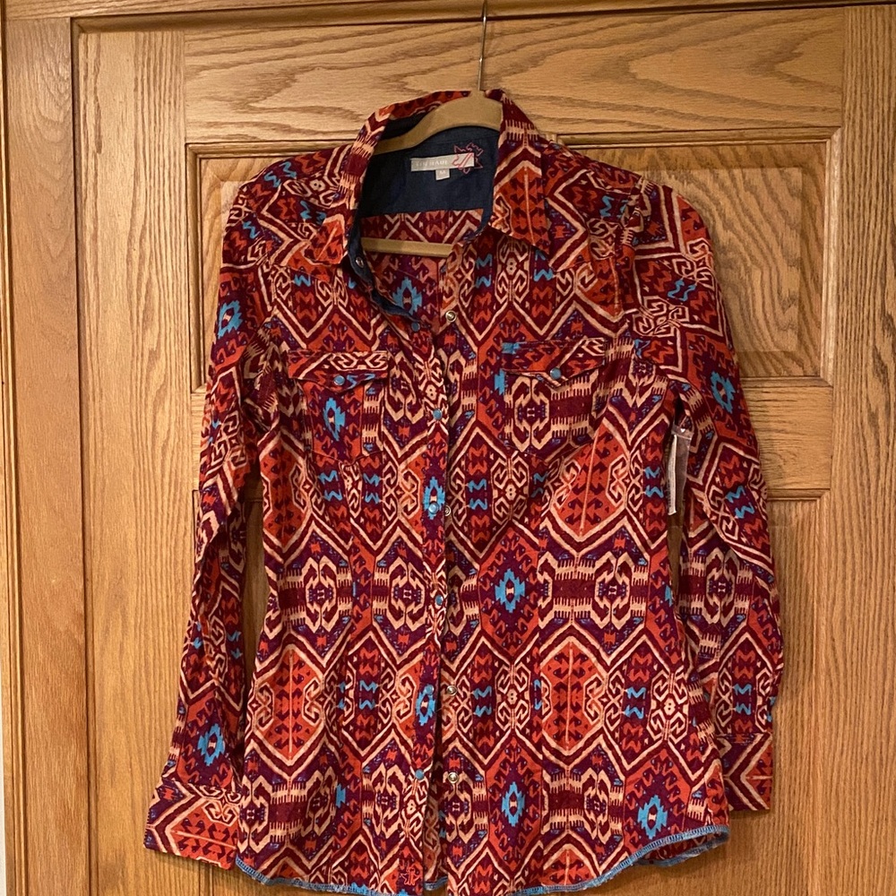 Tin Haul HTF Aztec Patterned Women's Western Top